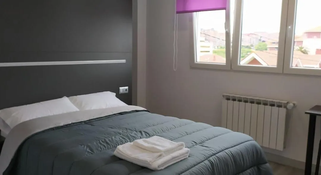 Hotel Alojamientos Aviche 6-1