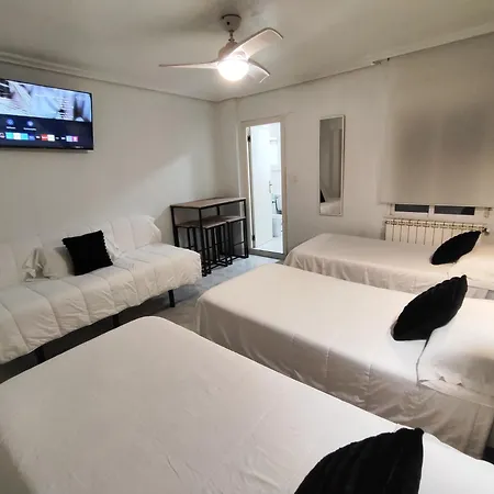 Hostal Lucy-2